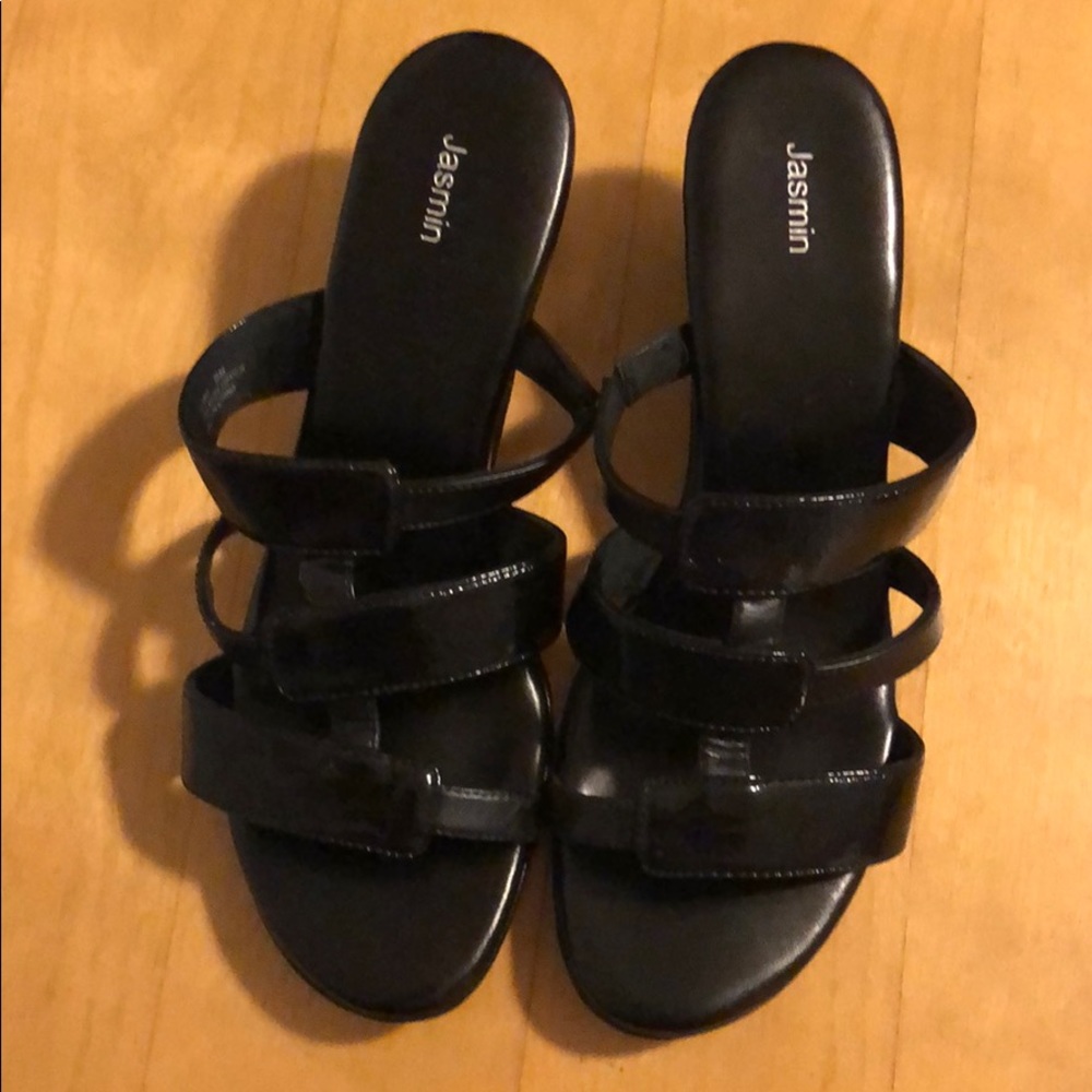 Black heels